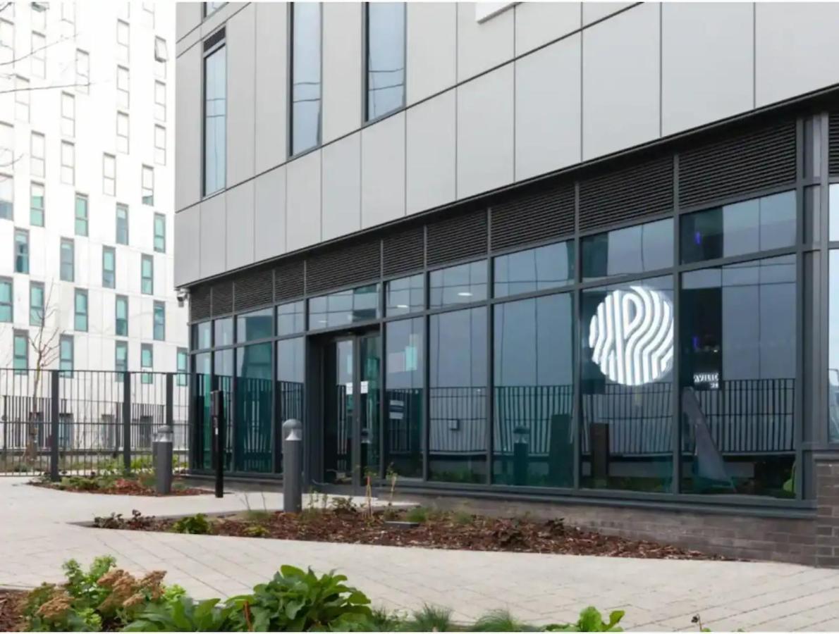 Modern Rooms In Wembley, Sk Londres Exterior foto