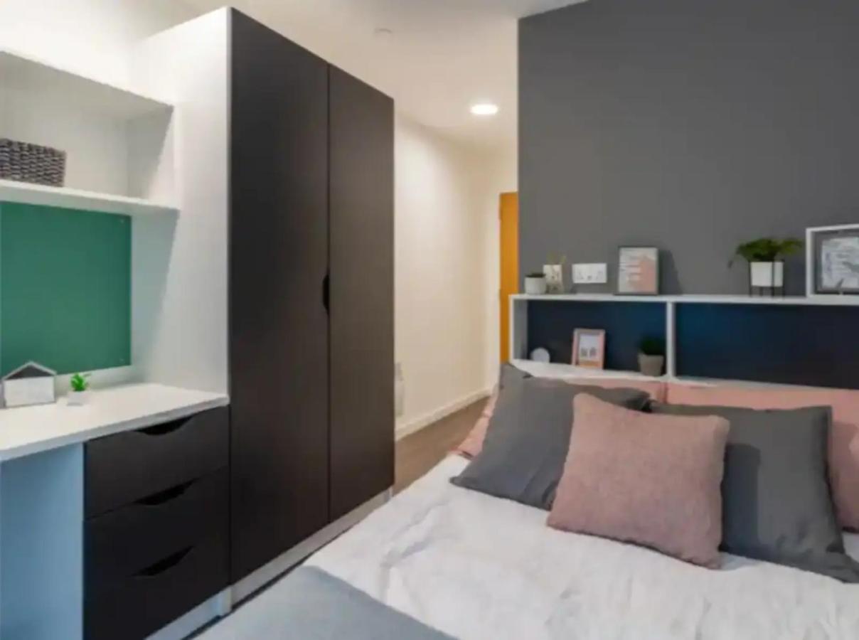 Modern Rooms In Wembley, Sk Londres Exterior foto