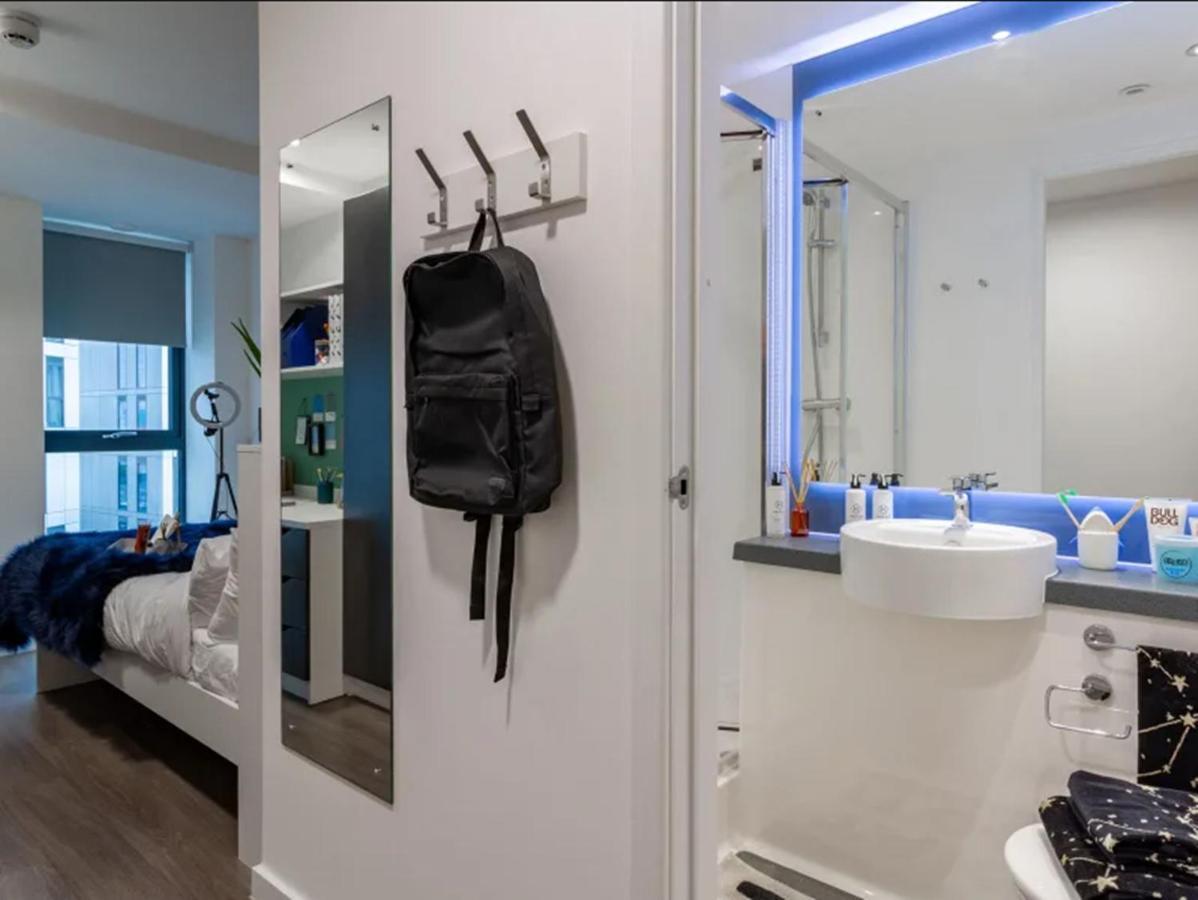 Modern Rooms In Wembley, Sk Londres Exterior foto
